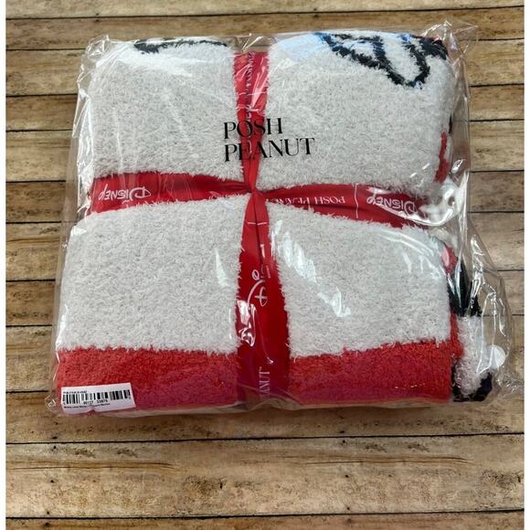 NWT Posh Peanut Disney Mickey Loves Minnie Luxe Cuddle Blanket Patoo - Picture 3 of 3